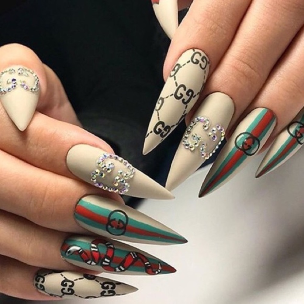 Nail decorating custom designs “Gucci Garden” - Picture 5 of 7